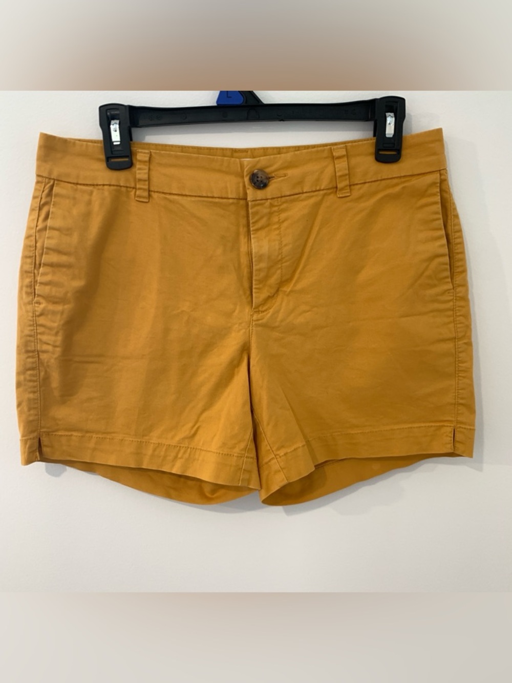 Old Navy yellow shorts